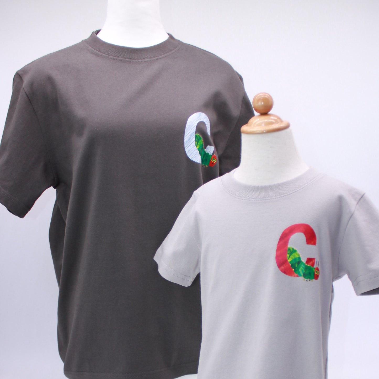 Tシャツ イニシャルC ヘイジーブラック(大人サイズ)