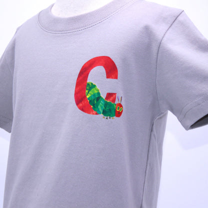 Tシャツ イニシャルC ライトグレー（キッズサイズ）
